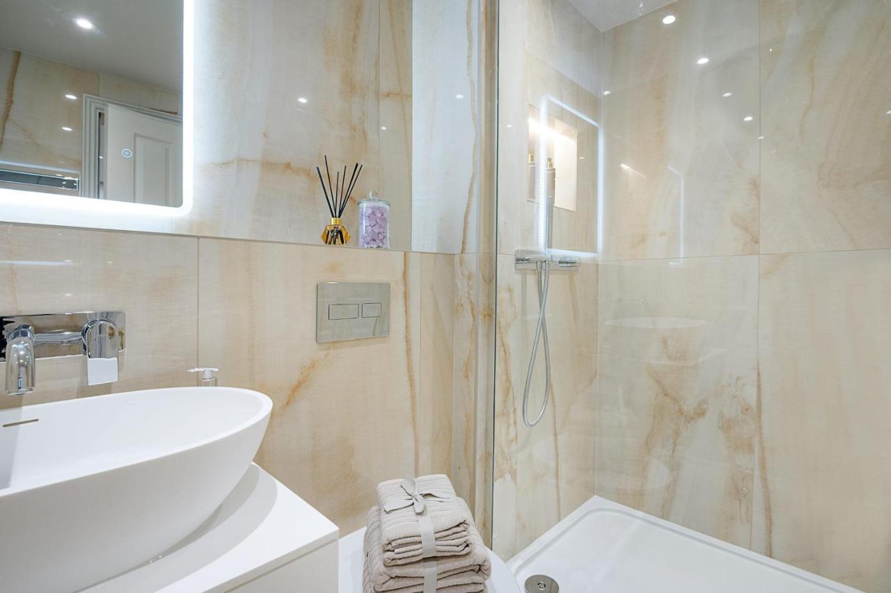 Marble Arch Suite 5-Hosted By Sweetstay Londres Exterior foto
